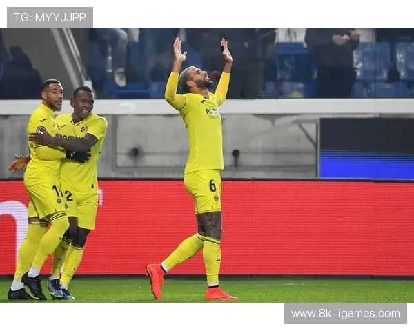 阿贾克斯客场逆转比利亚雷亚尔,荷兰青年军显潜力 阿贾克斯客场逆转比利亚雷亚尔,荷兰青年军显潜力